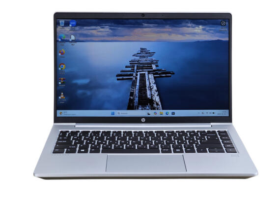 HP Probook 440 G8 Laptop + Iris Xe / i5-1135G7 / 8GB RAM / 256GB SSD / Magyar billentyűzet