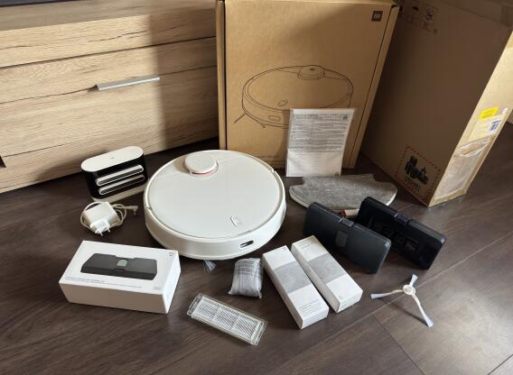 Xiaomi Vacuum Mop Pro LIDAR robot porszívó száraz nedves + sok kellék
