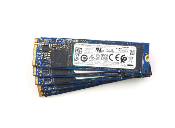Toshiba XG5 PCIe NVMe M.2 2280 256GB SSD meghajtó (használt 100 / 0%-os)