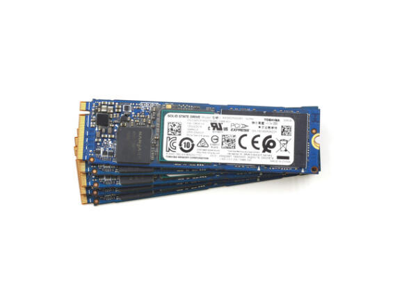 Toshiba XG6 PCIe NVMe M.2 2280 256GB SSD meghajtó (használt 100 / 0%-os)